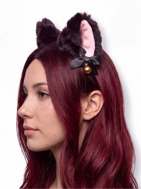 Black Fuzzy Cat Ears Headband Hair Accessory OS NWT
